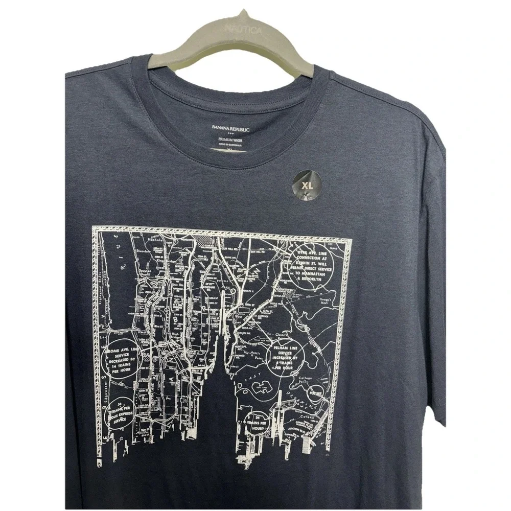 NWT Banana Republic Premium Wash NYC Map Graphic Tee Shirt Mens Size XL Black
